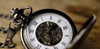 Czy osoba prywatna musi płacić abonament za radio w samochodzie?