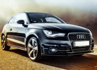 Ile pali Audi rsq8?
