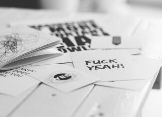 Jak zdrapać starą farbę?