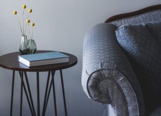 Jaki stolik dla niemowlaka?